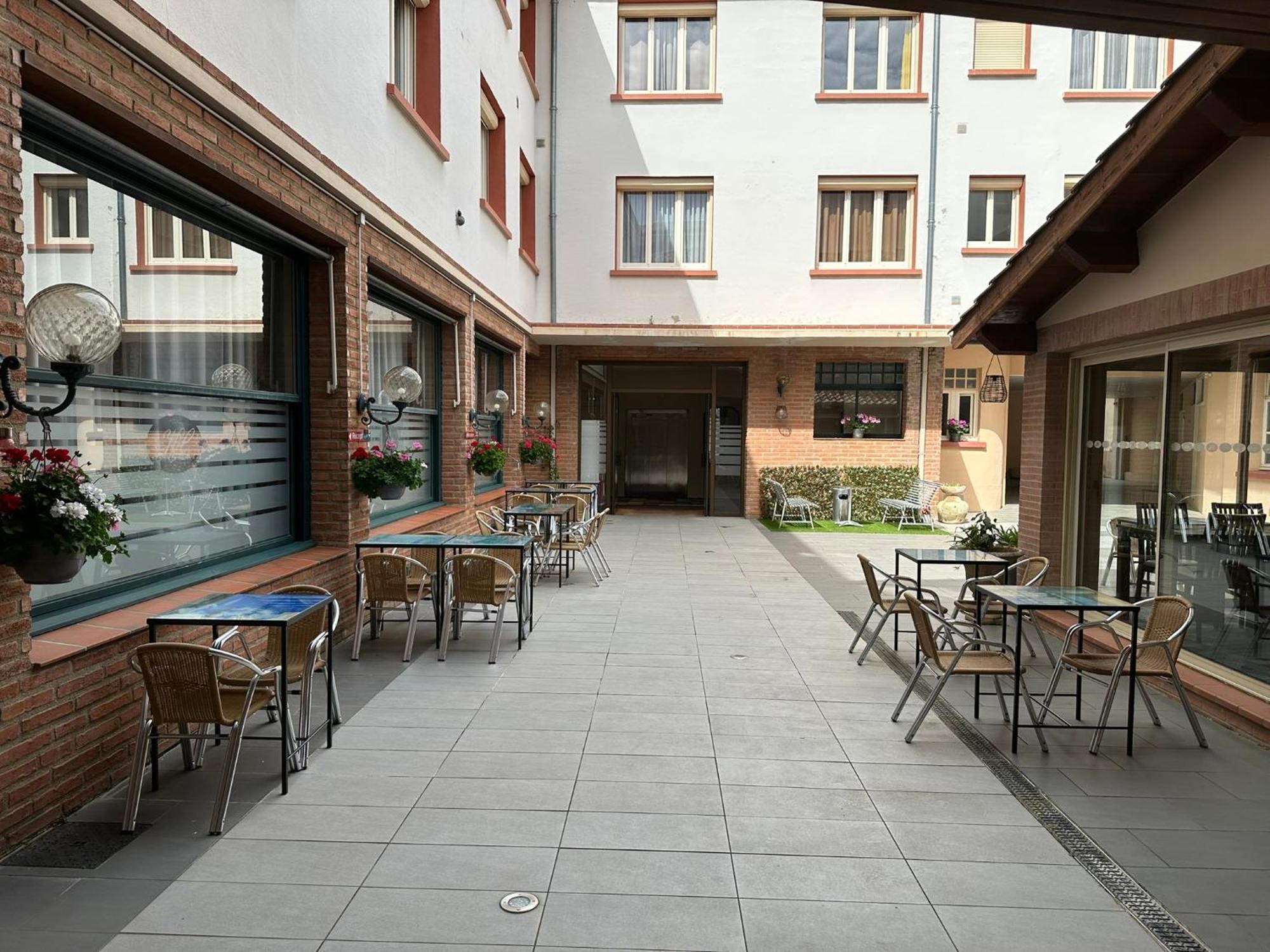 Hotel Chiffre Albi Exterior foto