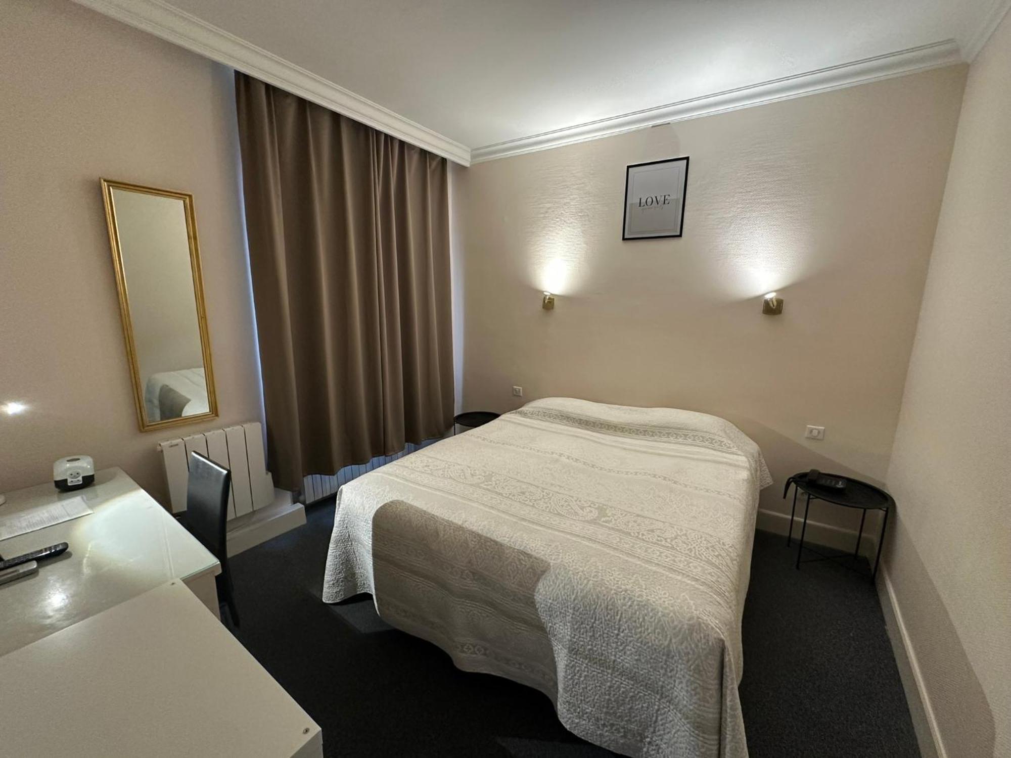 Hotel Chiffre Albi Exterior foto